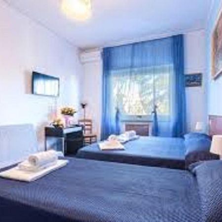 A Casa Di Alessia Bed and Breakfast Rome Buitenkant foto